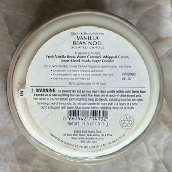 Bath & Body Works Vanilla Bean Noel 3 Wick Candle 14.5 oz. Older Label New - Picture 6 of 6